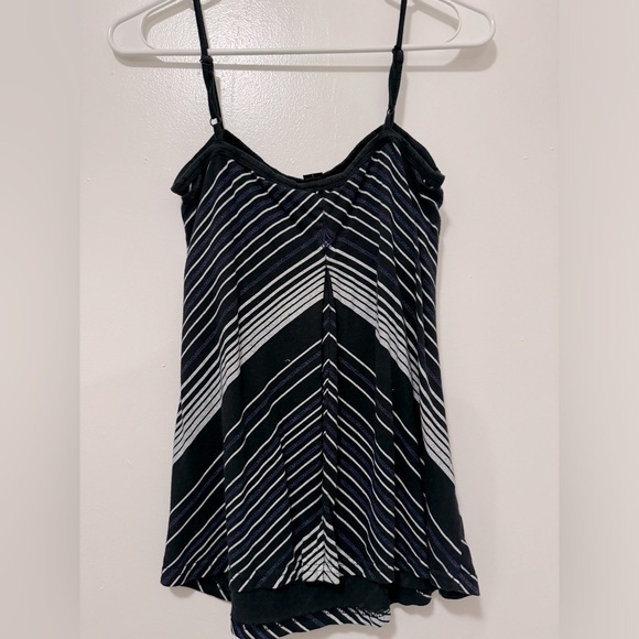 Women's - Volcom Black/Purple/White Diagonal Striped Skater Tank - Small - Picture 2 of 7